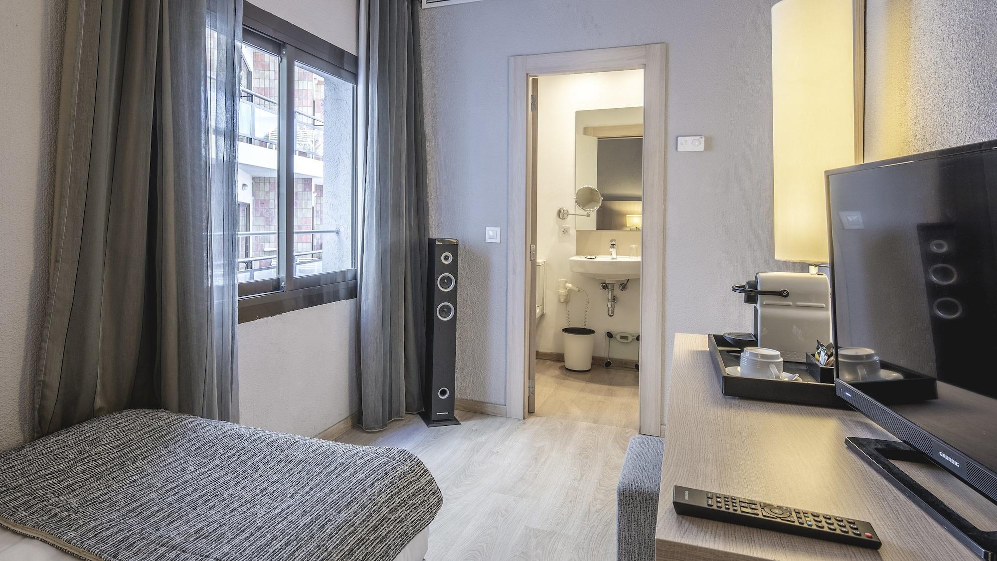 Hotel Be Live Adults Only Marivent Palma de Mallorca Exterior foto Room in the hotel
