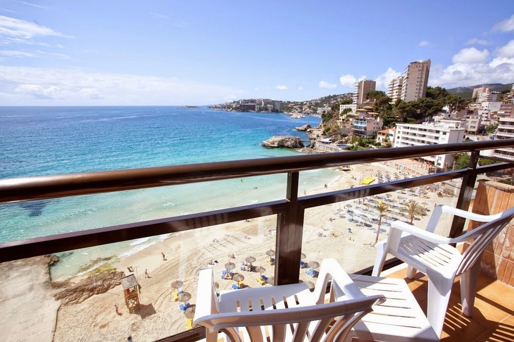 Hotel Be Live Adults Only Marivent Palma de Mallorca Exterior foto Balcony view of Cala Galdana